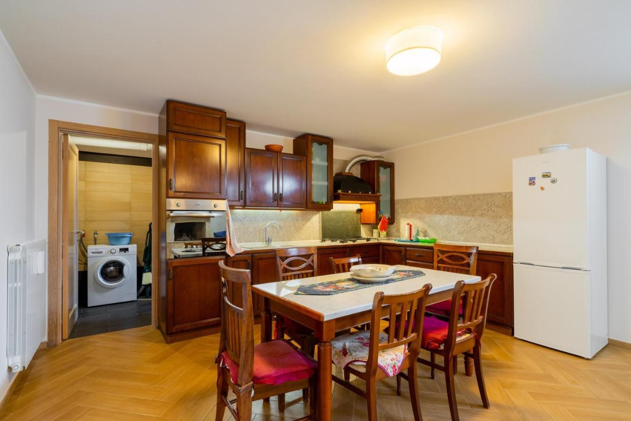 Intera Villa Ad Uso Esclusivo Con 2 Bagni 4 Camere Da Letto,Garage,Giardino,Area Fitness,Lavatrice,Wifi Tuglie Exterior foto