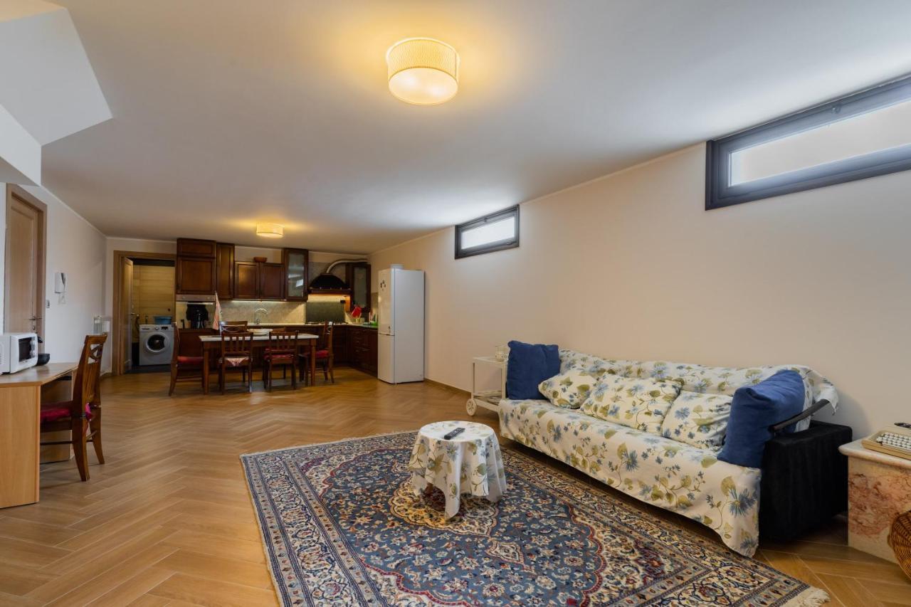 Intera Villa Ad Uso Esclusivo Con 2 Bagni 4 Camere Da Letto,Garage,Giardino,Area Fitness,Lavatrice,Wifi Tuglie Exterior foto