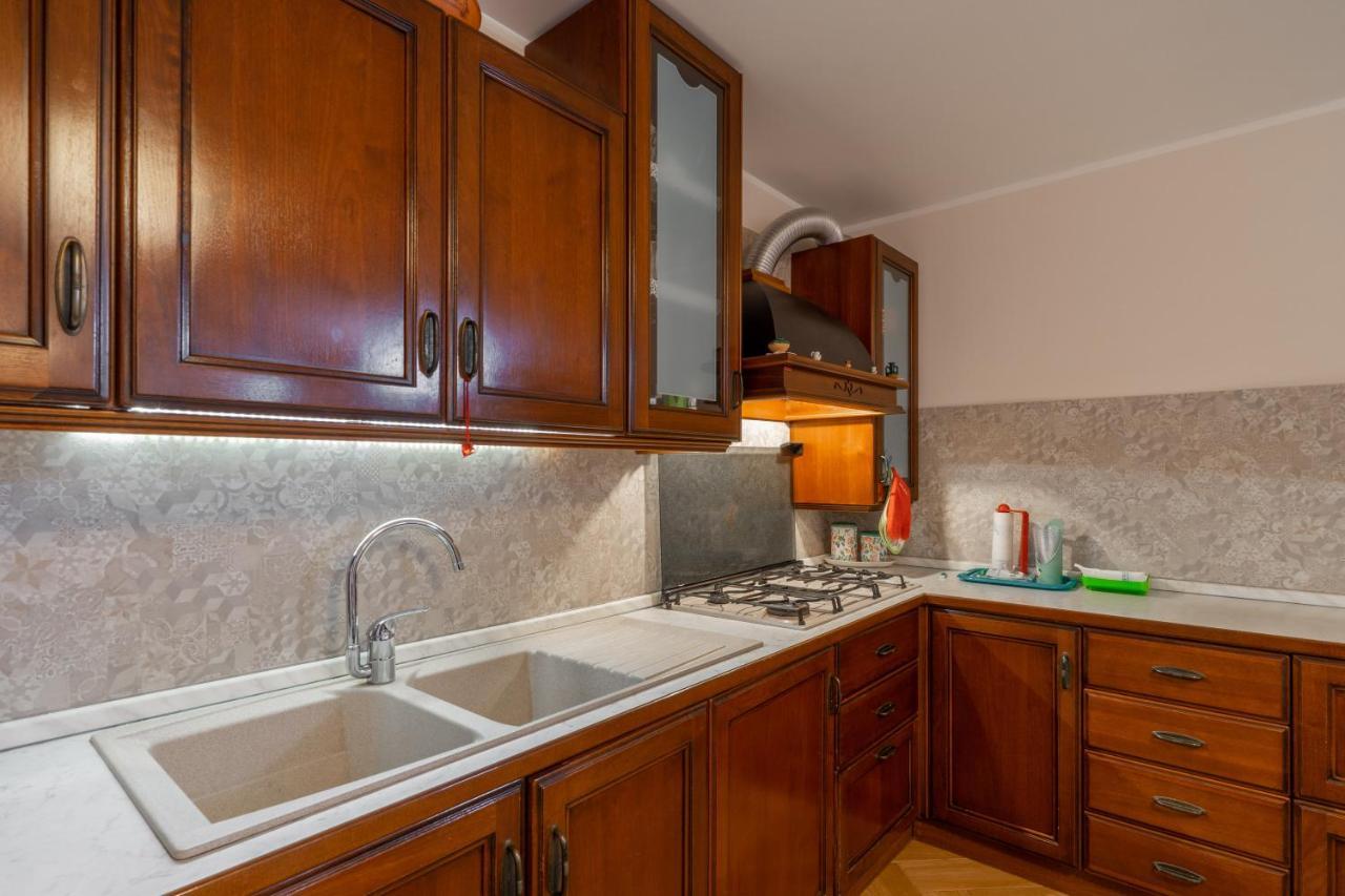 Intera Villa Ad Uso Esclusivo Con 2 Bagni 4 Camere Da Letto,Garage,Giardino,Area Fitness,Lavatrice,Wifi Tuglie Exterior foto