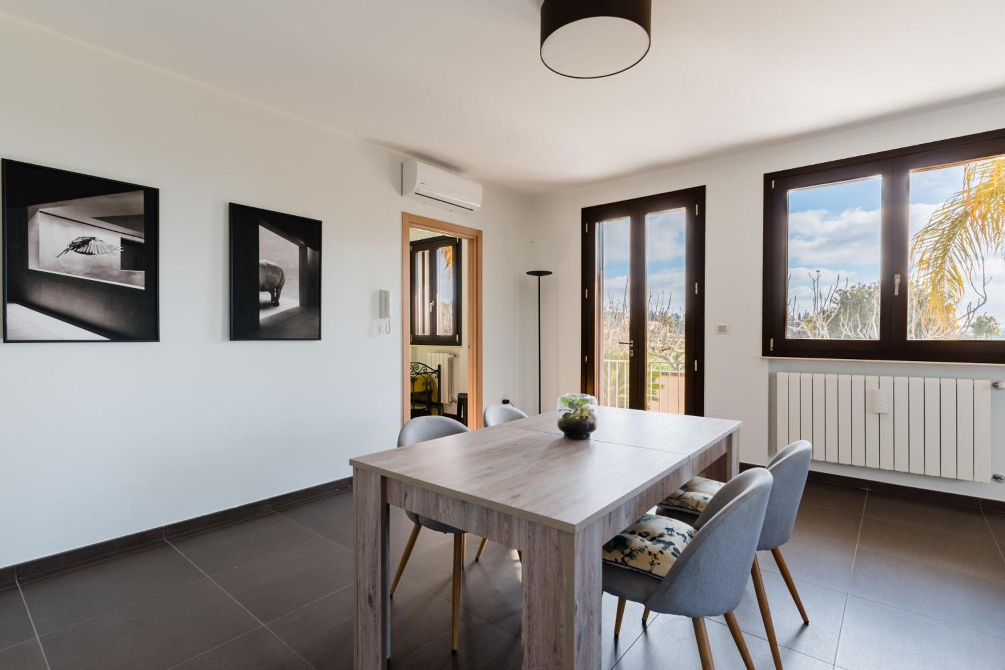 Intera Villa Ad Uso Esclusivo Con 2 Bagni 4 Camere Da Letto,Garage,Giardino,Area Fitness,Lavatrice,Wifi Tuglie Exterior foto