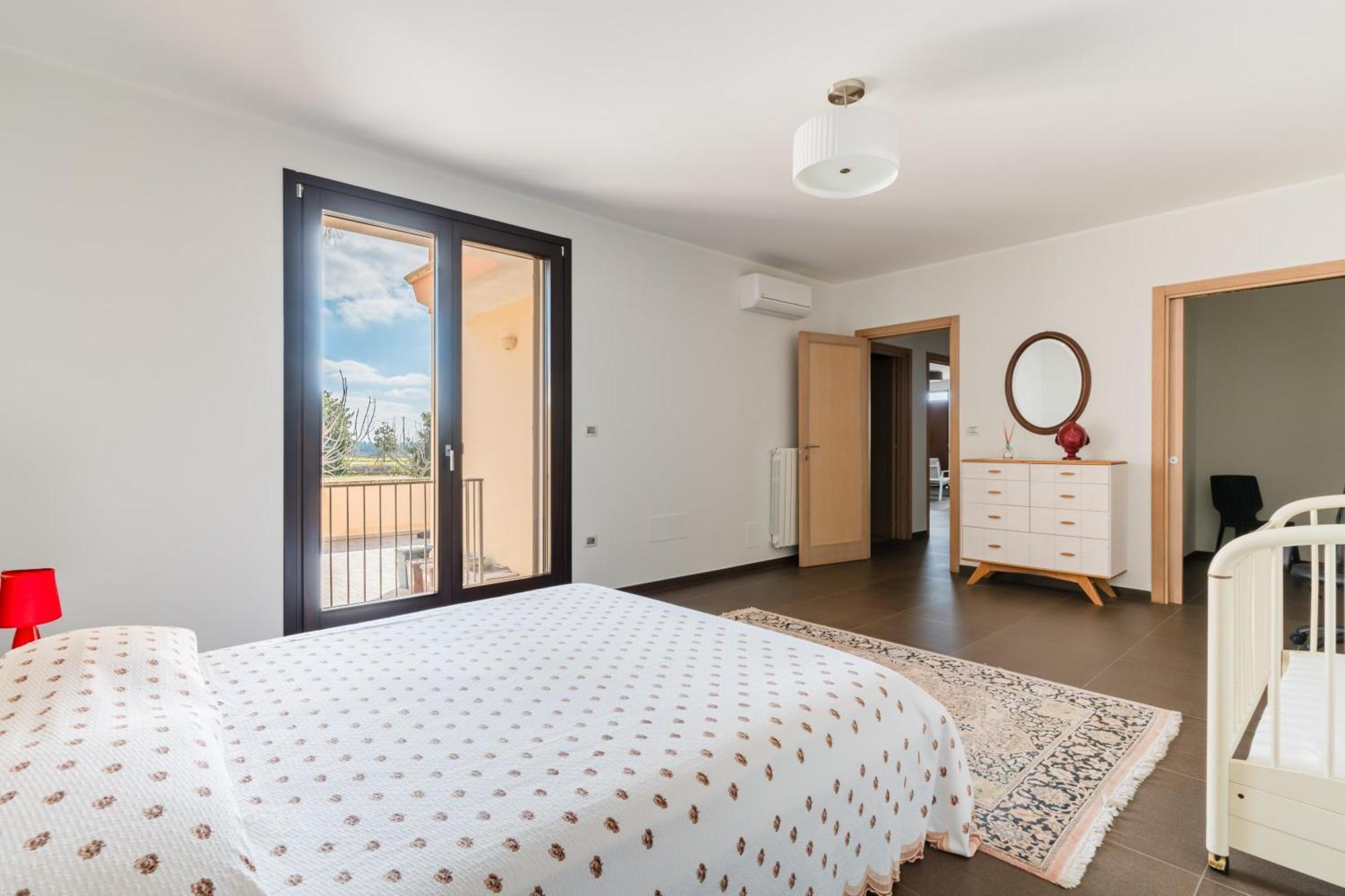 Intera Villa Ad Uso Esclusivo Con 2 Bagni 4 Camere Da Letto,Garage,Giardino,Area Fitness,Lavatrice,Wifi Tuglie Exterior foto