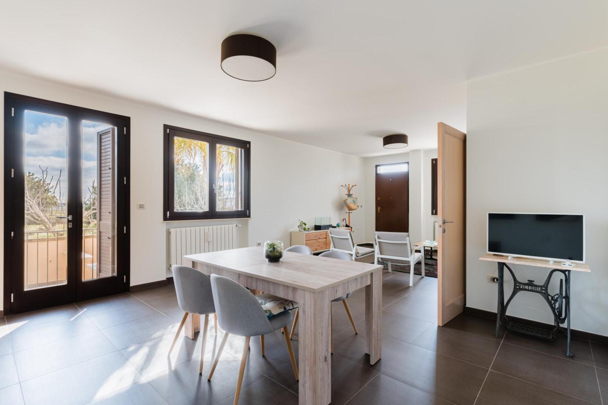 Intera Villa Ad Uso Esclusivo Con 2 Bagni 4 Camere Da Letto,Garage,Giardino,Area Fitness,Lavatrice,Wifi Tuglie Exterior foto
